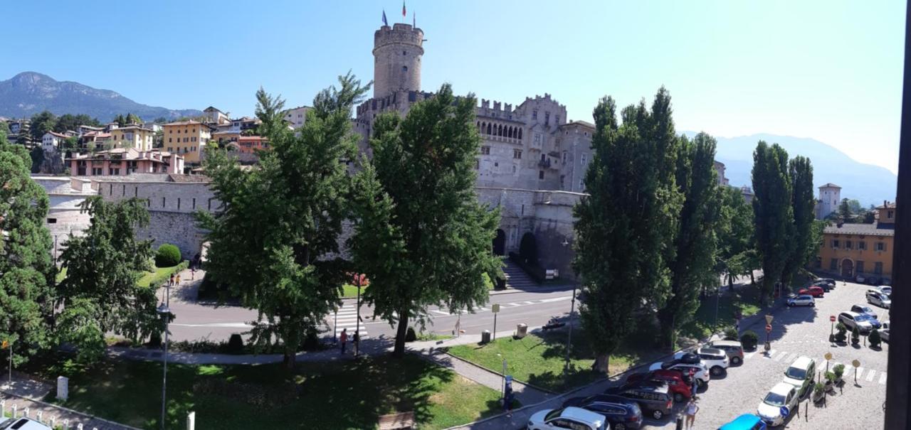 Rooms Alla Loggia Del Castello Trento Kültér fotó